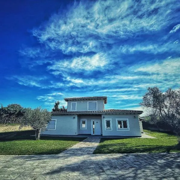 Guest House Montestallone, hotel en Formello