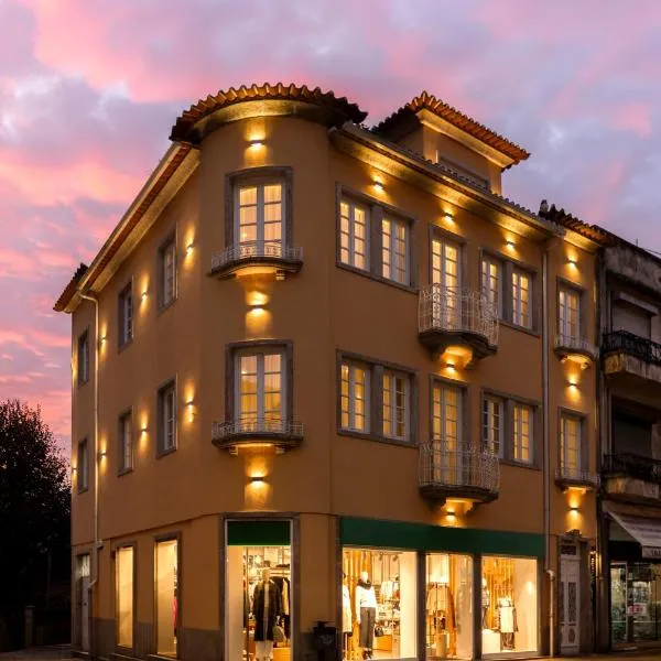 Carvoeiro Boutique Apartments โรงแรมในอามารังติ