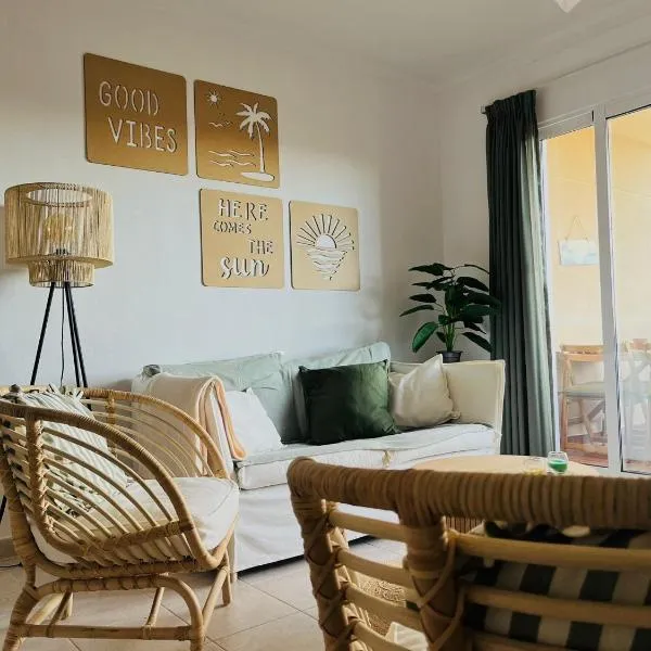 Casa Soñada -Appartment with pool and garage, hotel in Los Alcázares