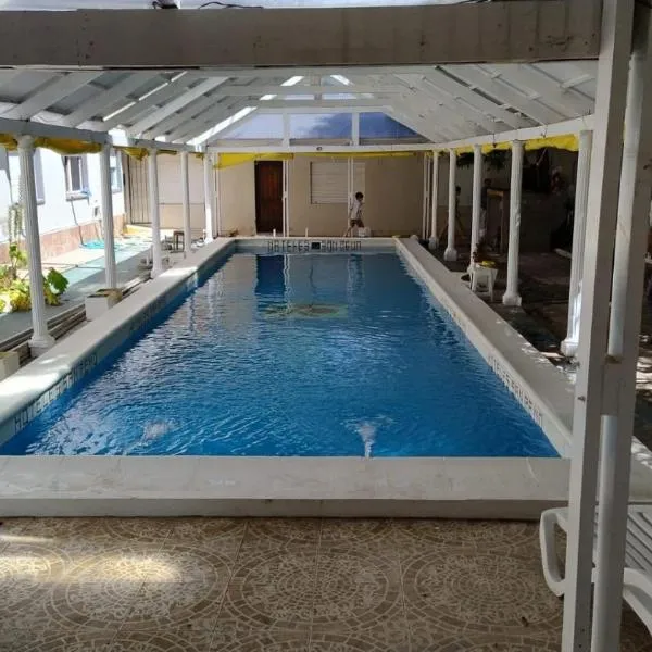 San Remo Palace Hotel, hotel en Villa Gesell
