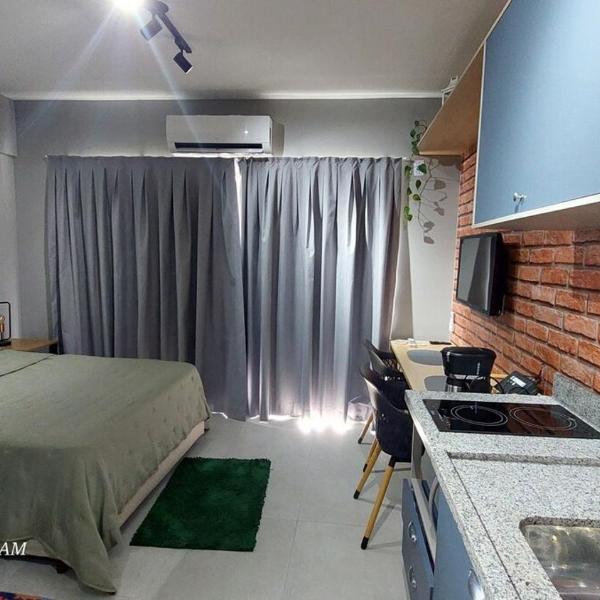 Studio perto de Pinheiros com estacionamento
