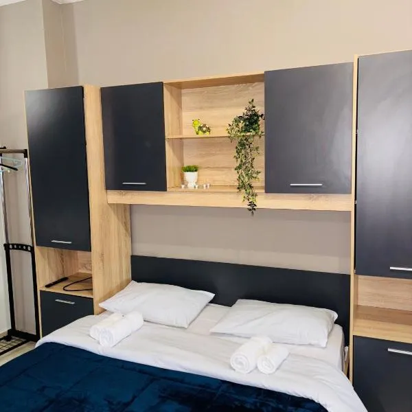 Downtown Comfy Studio 31, hotel v destinaci Serres