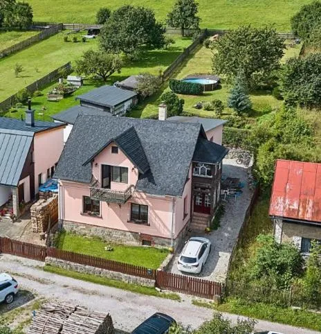 Vila Pramínek, Horní Maršov, Krkonoše, hotel in Horní Maršov