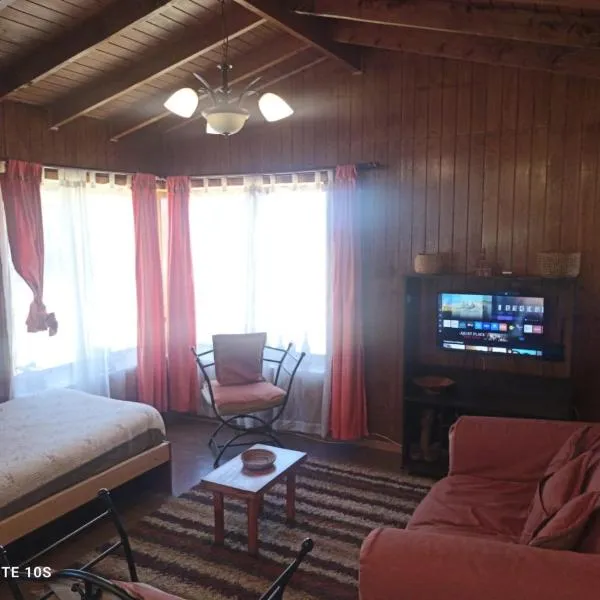 Cabaña Familiar Mirador De La Chacra 1-7 personas, hotel v destinaci Castro