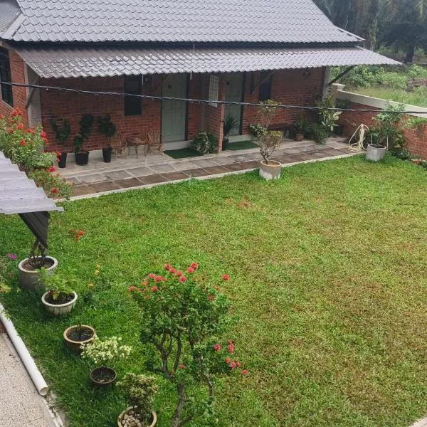 Bang Brahim Roomstay, hotel a Parit Raja