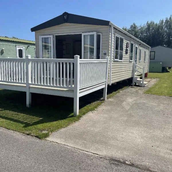 The Thimble Static Holiday Home, hotel di Lancaster