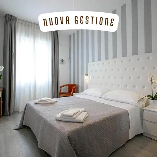 Hotel La Perla Rimini, hotel en Rímini