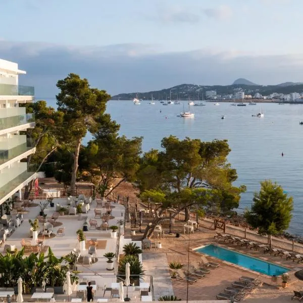 Els Pins Resort & Spa - Emar Hotels, hotel v destinaci Enseada de San Antonio