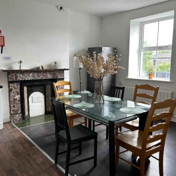 Sarsfield Hostel, hotel in Dublin