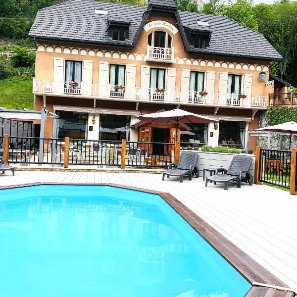 La Douce Montagne, hotel u gradu 'Allemont'