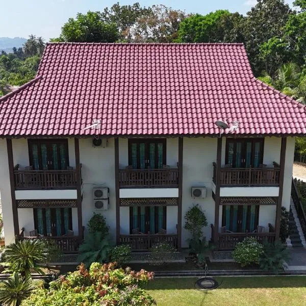 Singgahsana Villa Langkawi, hotel v destinaci Kuah