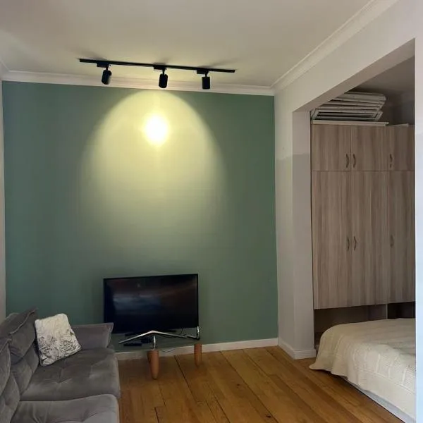 Apartament at Gegidze street, hotel v destinaci Poti