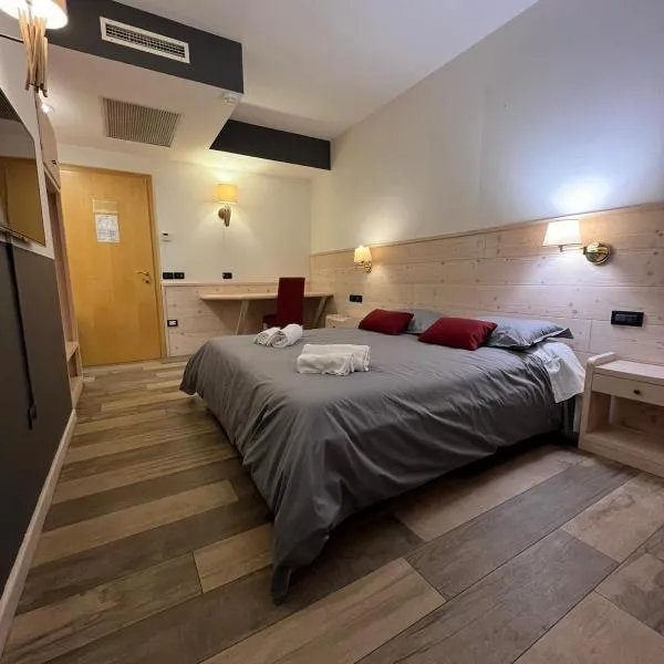 Damodoro Hotel, hotel v destinaci Pordenone