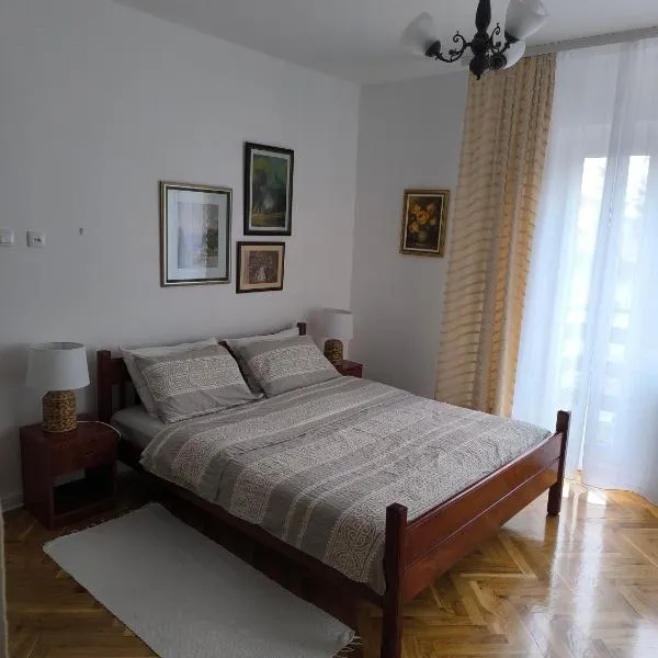 Guest House Major, hotel v destinaci Aranđelovac
