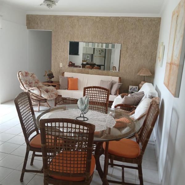 Apartamento em Ubatuba - Wembley Tênis