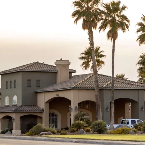 Best Western Plus A Wayfarer's Inn & Suites, hotel in Kingman