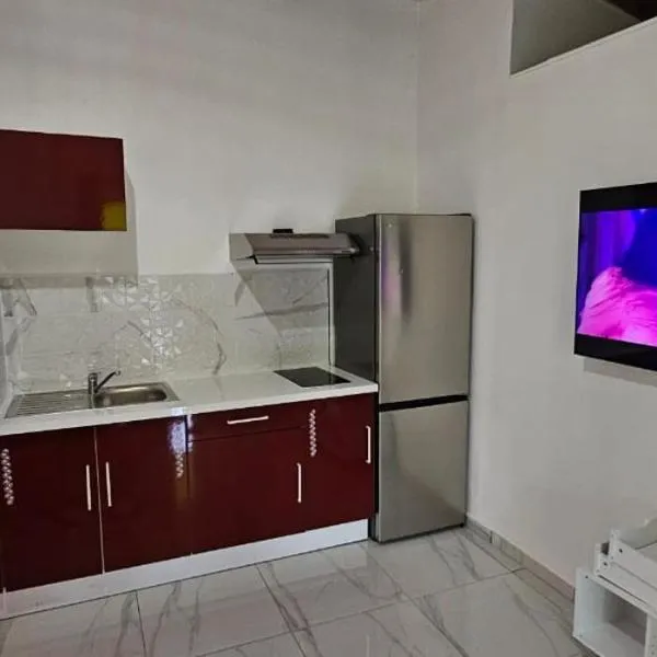 Dyna condo two, hotel v destinaci Sainte-Rose