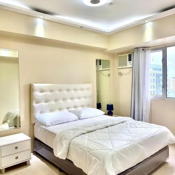 Classy & Stylish 1 BEDROOM at IT PARK, hotel v destinaci Cebu City