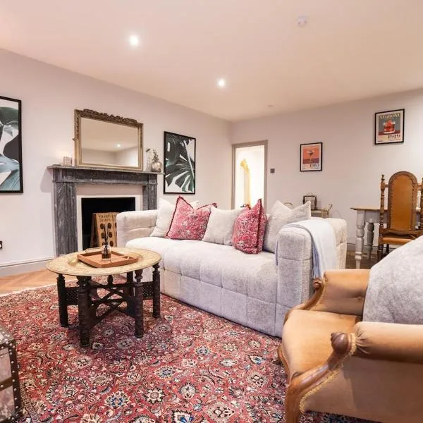 The Kings Courtyard Apartment, ξενοδοχείο στο Μπαθ