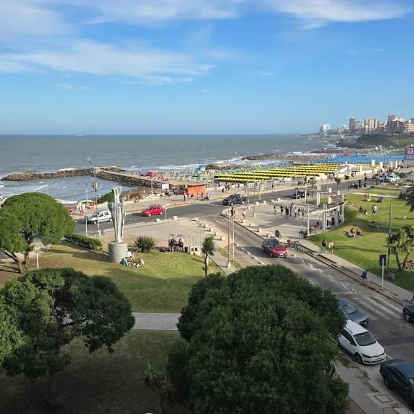 Frenta al mar, vista a la playa, khách sạn ở Mar del Plata