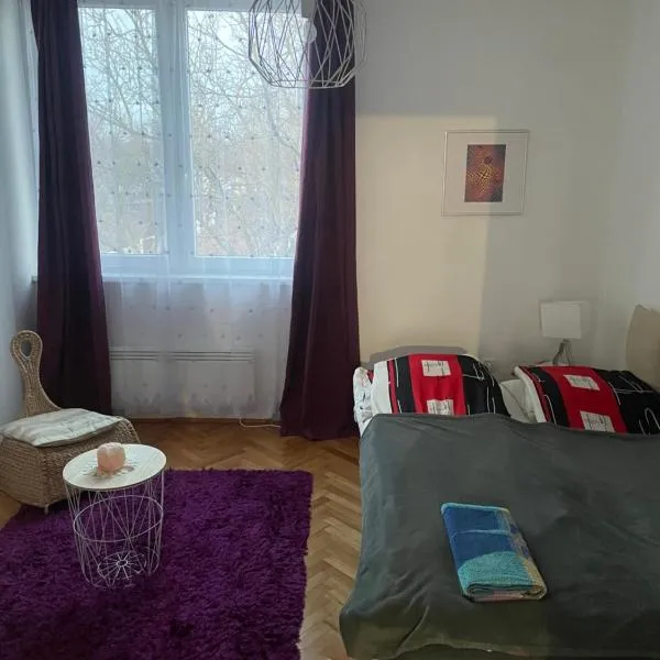 Digitális Detox Apartman, hotel v destinaci Tiszafüred