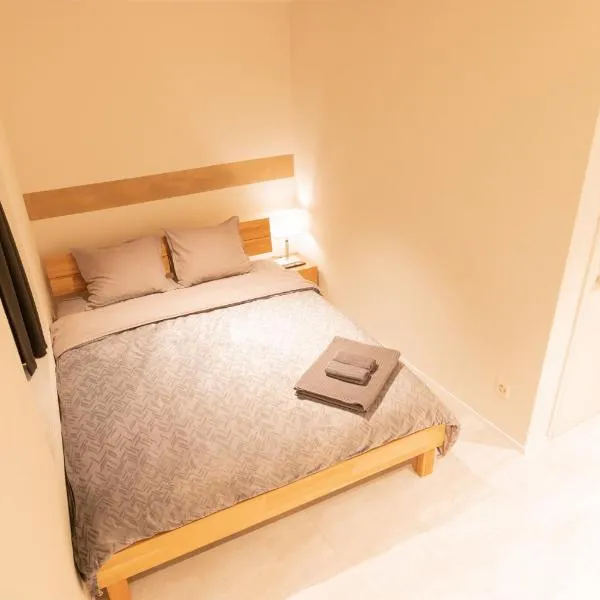 Hotel Rütli am Bahnhof Rüti ZH、Rütiのホテル