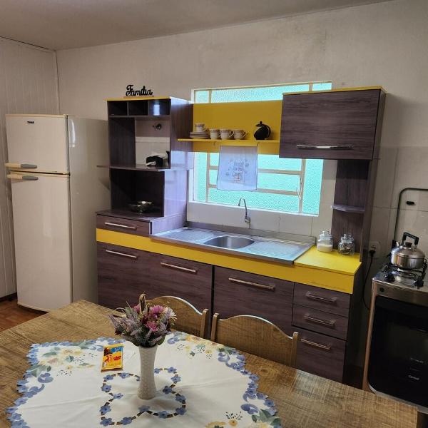 Casa Aconchego, espaçosa e bem localizada - Foto 4