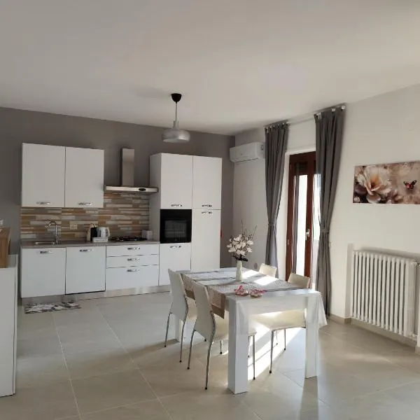 Casa Vacanza Magnolia, hotel v destinácii Tollo