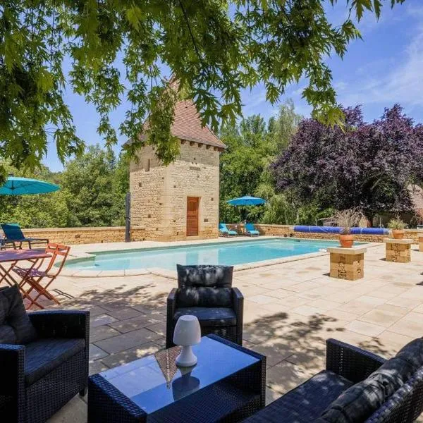 Domaine du Roucou, hotel in Nabirat