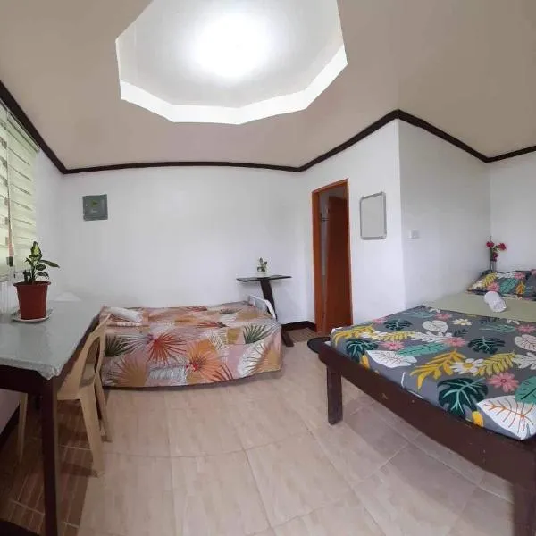 Subangan sa Adlaw 5, hotel v destinaci Burgos