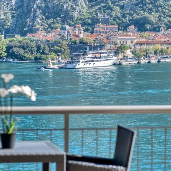 Kotor Vista Seaview apartment by MN Property, hôtel à Muo