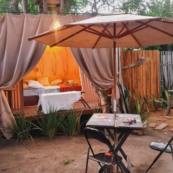 Mucajá Camping&Glamping 80mts Ilha do Amor, hotel in Alter do Chao