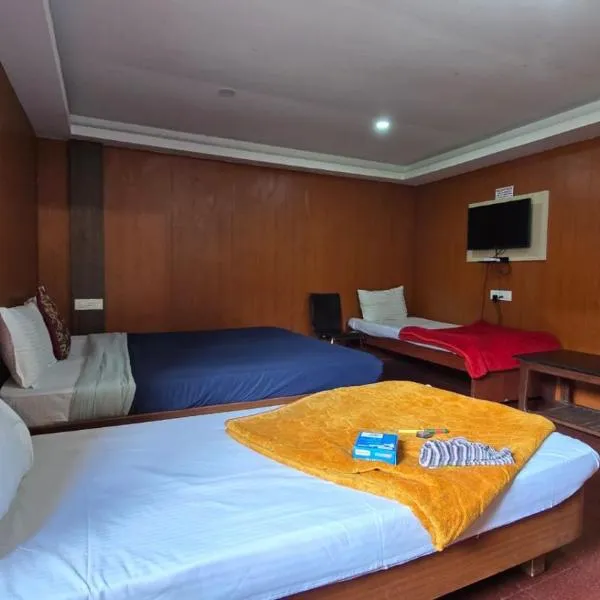 Mananyaa Residency, hotel v destinaci Ooty