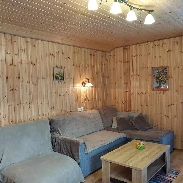 Treimani Hoovimaja, hotel a Treimani