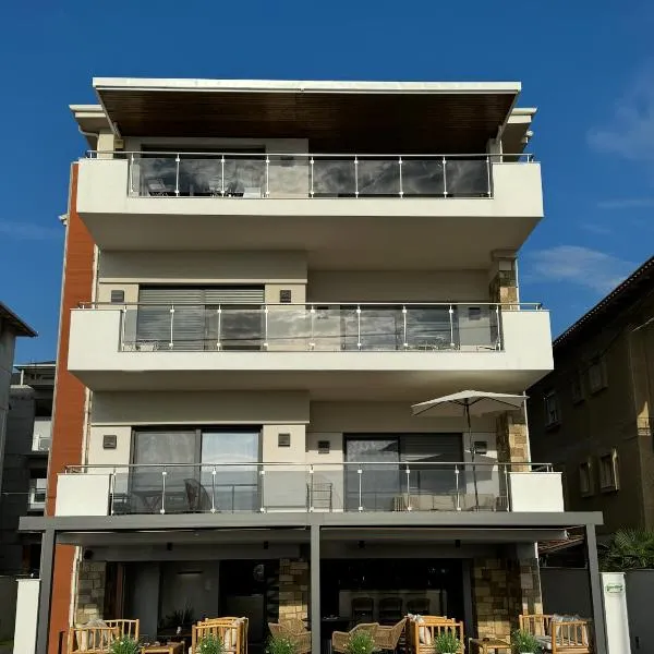 Aqua Mare Luxury Apartments, hotel v destinaci Paralia Katerinis