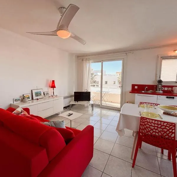Magnifique appartement terrasse -36-, hotel a Canet-en-Roussillon