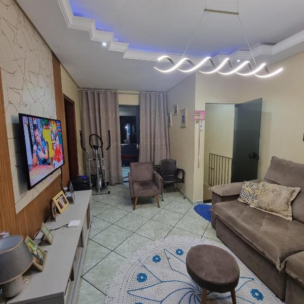 Casa para temp 1 km da Praia