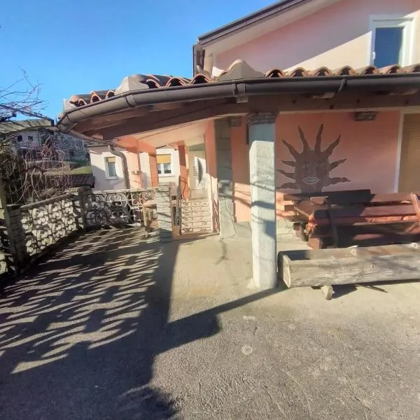Renc 2, hotel v destinaci Renče