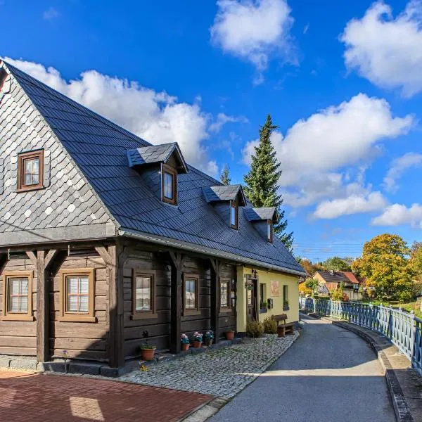 Ferienhaus Sissi - Wellness-Paradies in ruhiger Lage mit Whirlpool und Sauna, hotel a Grossschönau