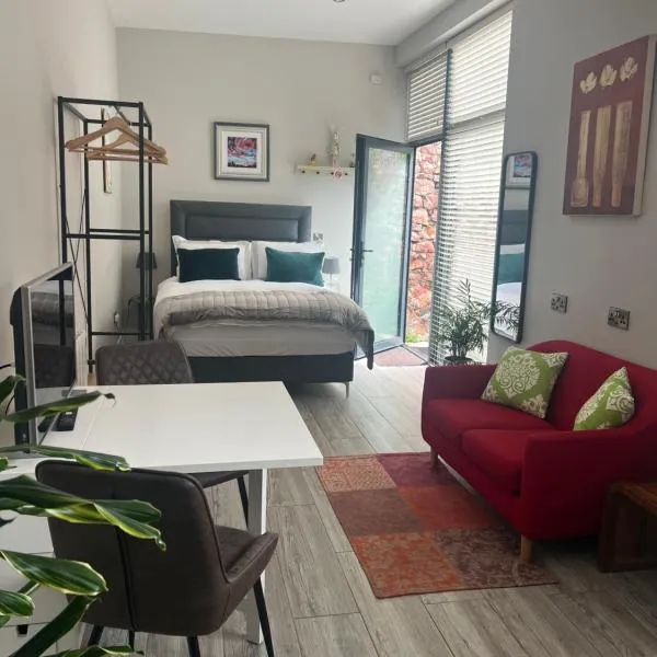 Hugo Mews Bright Studio Apartment、ブレイのホテル