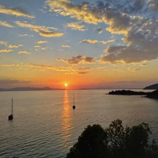 Eli's beach house, Hotel in Torre delle Stelle