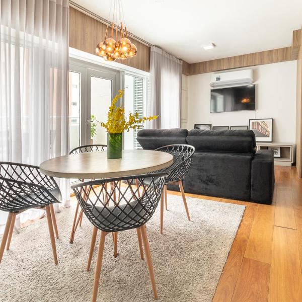 Duplex Decorado com dois quartos no Batel - Foto 5