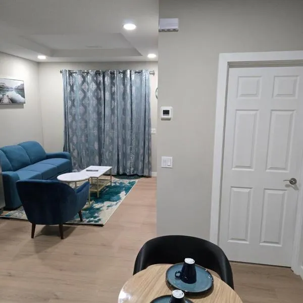 2 Bedroom Secondary Suite, hotel in Calgary
