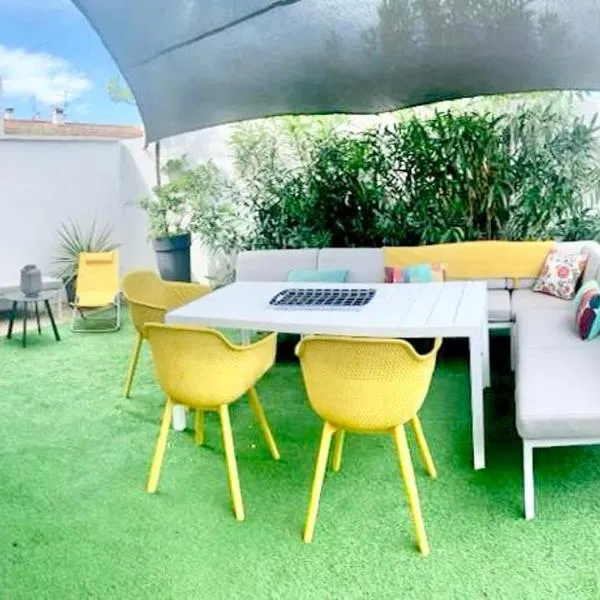 CANET PLAGE Maison avec terrasses, hotel in Canet-en-Roussillon