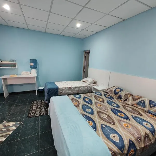Jr hospedaje 1, hotel v destinaci Paso de los Libres