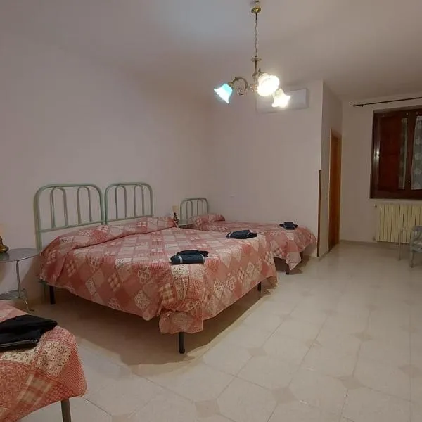 L'Angolo Rosa B&B, hotel v destinaci Piedimonte dʼAlife