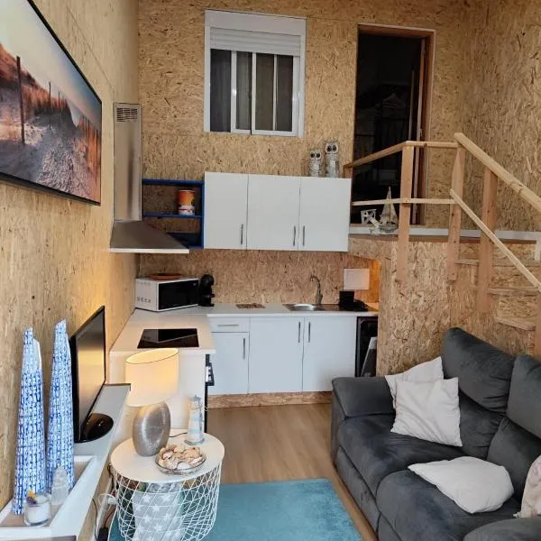 CASA DO BENTO - Rustic Cozy Loft, Vila do Conde, hotel in Fajozes