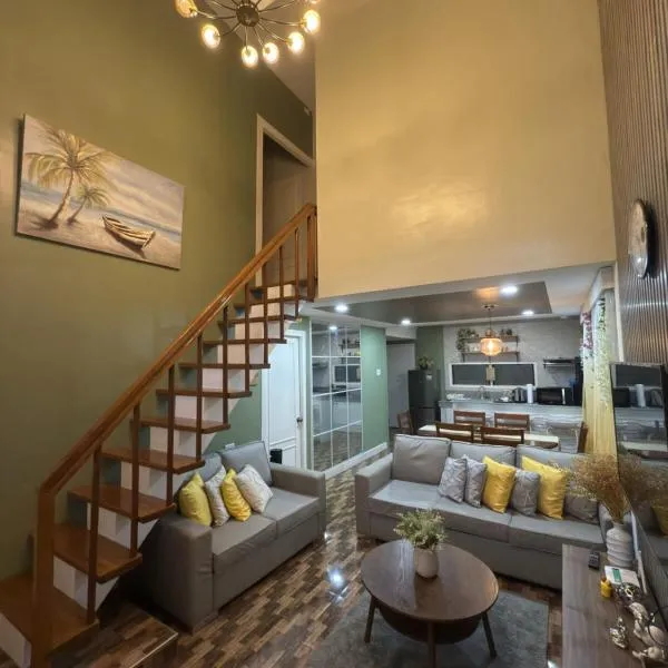 QHouse - 2 Storey House with 4 Bedrooms and 2 Bathrooms, hotel v destinaci Cagayan de Oro