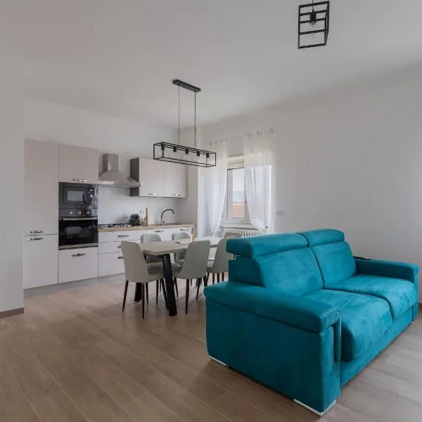 Arya's Corner by the Lake - Parcheggio - Vista lago, hotel in Arona