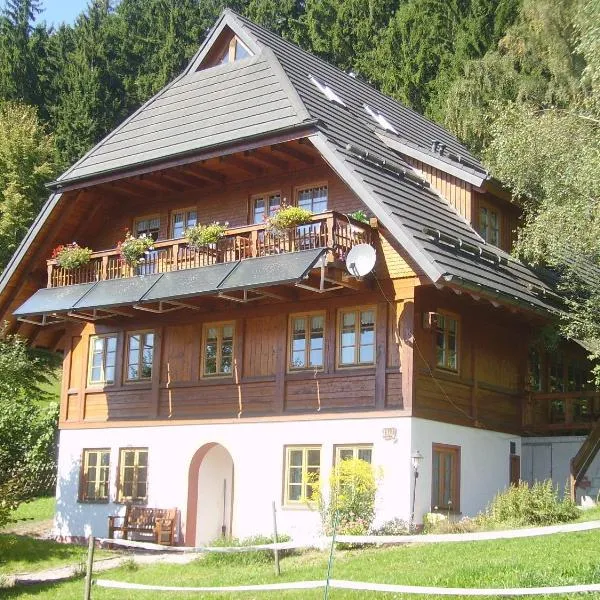 Am Neuhausbauernhof, hotel v destinaci Königsfeld im Schwarzwald